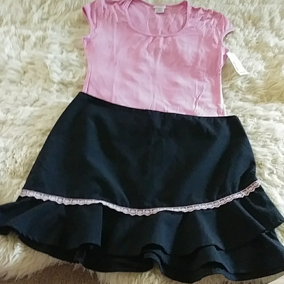 Top with Skirt - Picture 12 of 16
